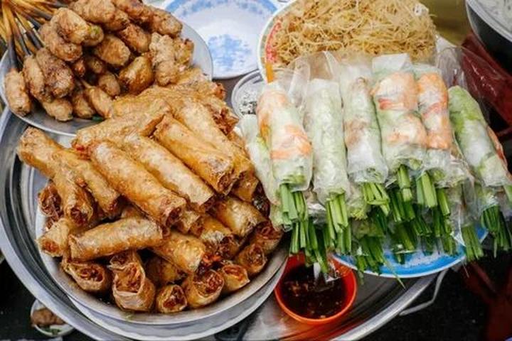 Sự Bùng Nổ Của Video Ngắn và Trí Tuệ Nhân Tạo: Vai Trò Thiết Yếu Của Đào Tạo Kỹ Năng Sáng Tạo Nội Dung_Video trực tiếp ngắn